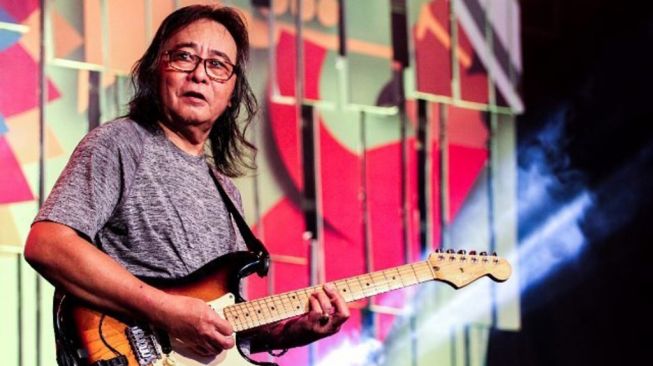 Lima Gitaris Tanah Air yang Mendunia