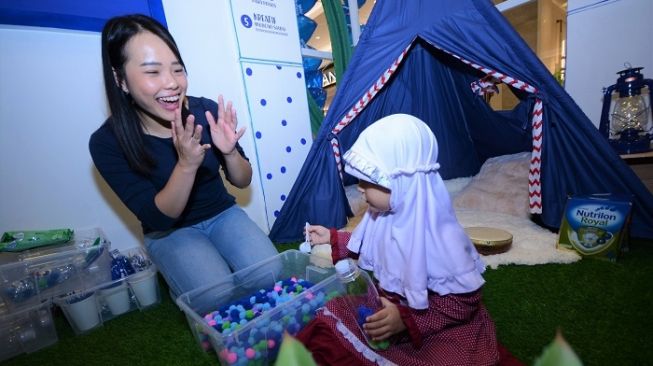 Kata Psikolog, Begini Cara Terbaik Ajarkan Pendidikan Karakter Pada Anak