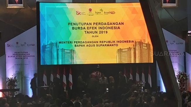 Penutupan Perdagangan Saham Tahun 2019, IHSG Betah di Zona Merah