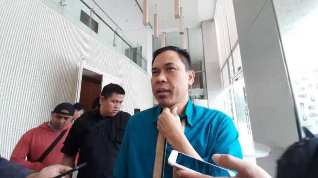 Setelah Diprotes, Hakim Perintahkan Jaksa Hadirkan Munarman di Sidang Pekan Depan