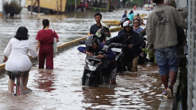 Banjir Tak Kunjung Surut, Harga Sembako Terancam Naik