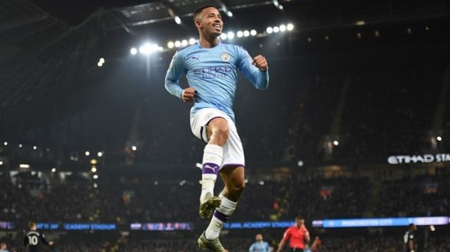 Hasil Piala FA: Comeback, Man City Kalahkan Cheltenham Town 1-3