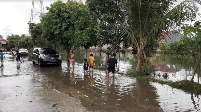 Sisa Banjir di Tambun Bekasi. (Suara.com/Dini Afrianti Efendi)