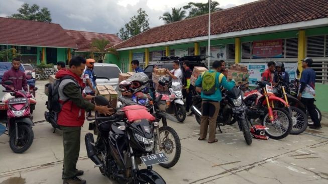 Menteri Nadiem Makarim Liburkan Sekolah Terdampak Banjir