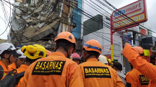 Alfamart di Slipi Ambruk, Nama Tiga Korban Luka yang Dirawat di RS Tarakan