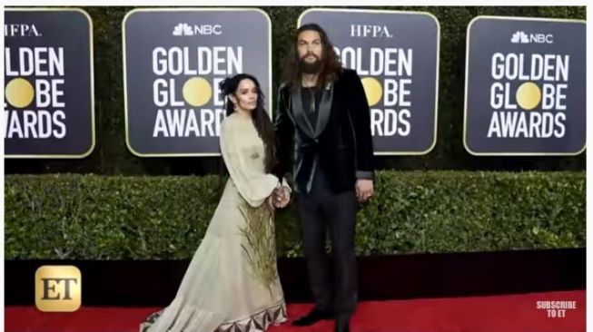 Jason Momoa Cuma Pakai Kaus Dalam di Golden Globes 2020, Jasnya Hilang?