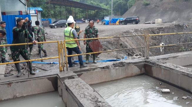 Puluhan Hektare Sawah di Bandung Barat Tercemar Limbah Proyek KCIC