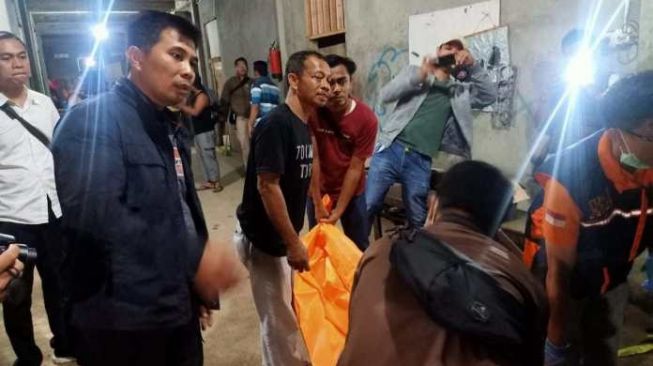 Polisi Tangkap Pelaku Pembunuh Sadis Anak dan Ibu di Muaro Jambi