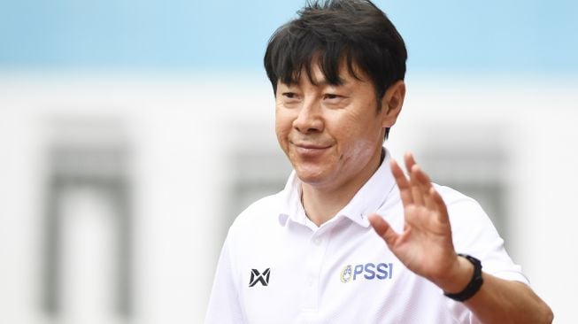 Shin Tae-yong Gembleng Timnas Indonesia Senior pada Februari 2021