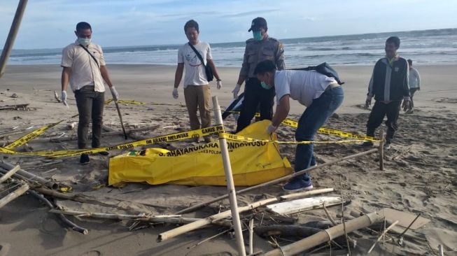 Dibunuh karena Dituduh Mencuri, Toni Ikat dan Gorok Leher Korban di Gubuk