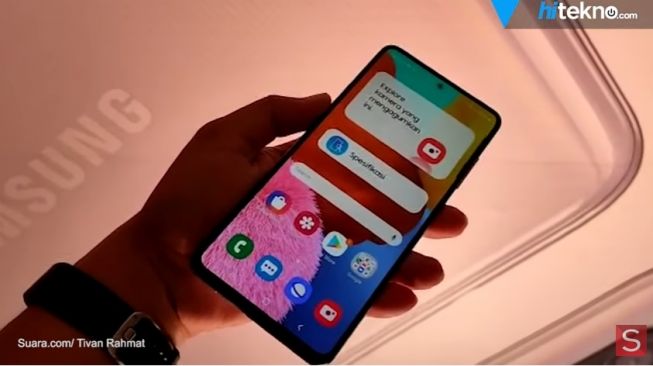 Galaxy A51 Jadi Ponsel Samsung Seri A Pertama yang Dapat Android 11