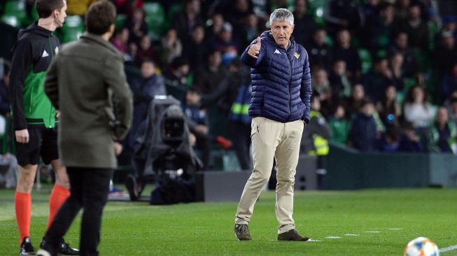 Quique Setien saat masih melatih Real Betis, 7 Februari 2019.[Foto/AFP]

