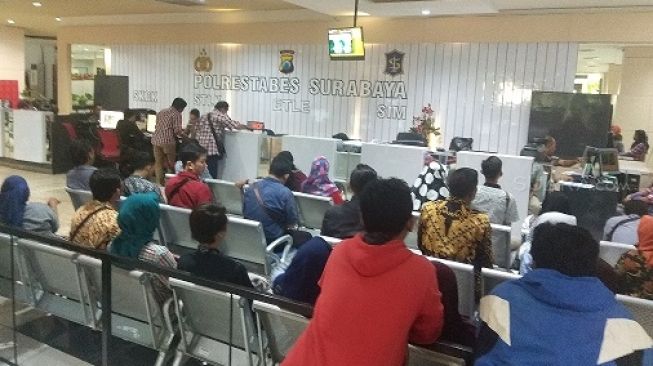 Uji Coba ETLE di Surabaya, Ratusan Pengemudi Dapat Sanksi Teguran