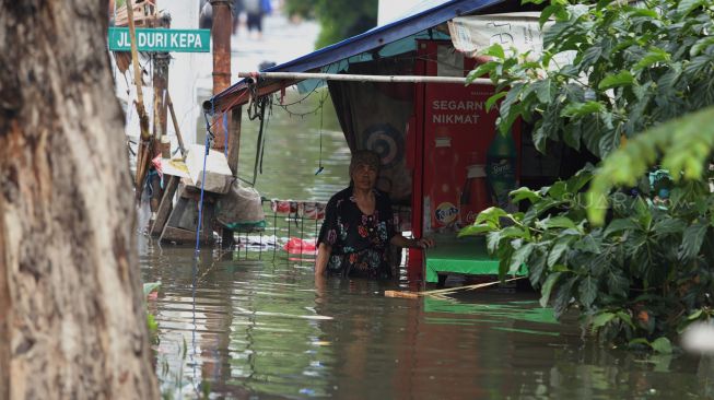 Contoh Teks Berita Banjir Di Jakarta - Terkait Teks