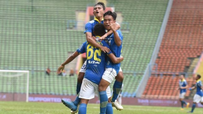 Laga Dihentikan karena Hujan Deras, Persib Dinyatakan Menang atas Hanoi FC