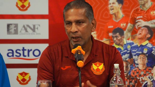 Pelatih Selangor FA, B. Sathianthan. (Twitter/@FASelangorMy).