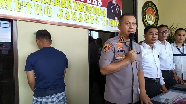 Terancam 2,8 Tahun Bui Gegara Remas Bokong, Detik-detik Baharudin Terciduk