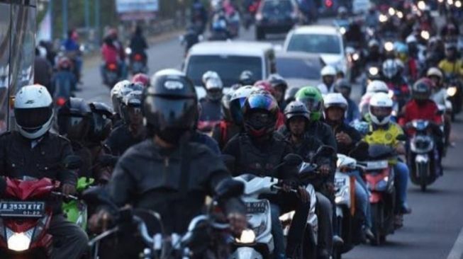 Jumlah Sepeda  Motor  di Indonesia  Sudah Lewati 100 Juta Unit