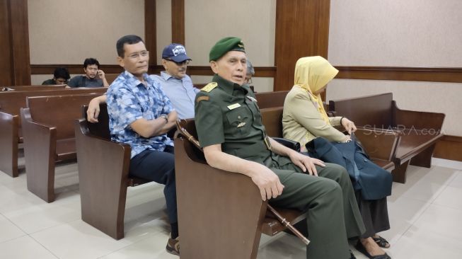 Alasan Pakai Seragam Purnawirawan, Kivlan: Lawan Rekayasa Luhut, Wiranto