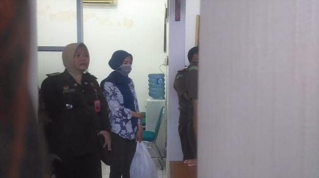 Diduga Rugikan Negara Rp 1 M Lebih, Oknum Pegawai Pegadaian Ditahan