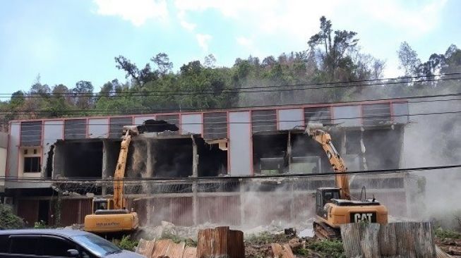 Kalah dalam Perkara, 8 Ruko di Entrop Dibongkar Pengadilan Jayapura