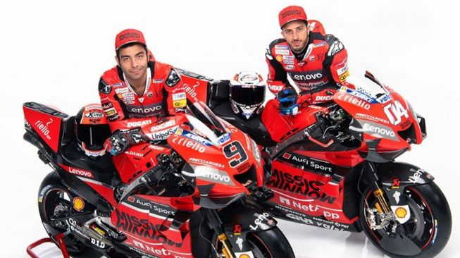 Danilo Petrucci (kiri) dan Andrea Dovizioso menjadi andalan tim Ducati untuk MotoGP 2020. [Instagram/ducaticorse]