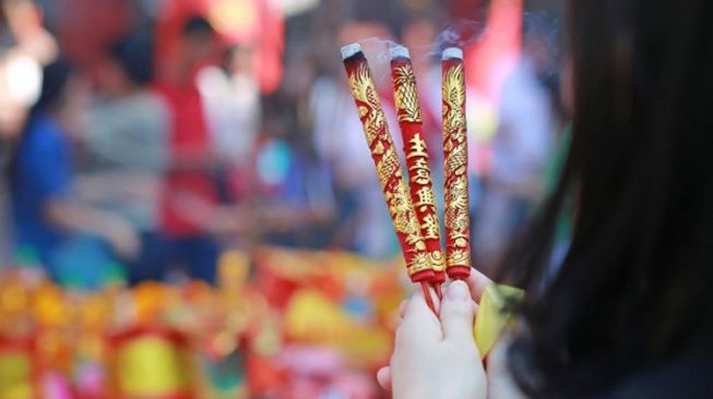 Apakah Imlek Hari Buddhist?