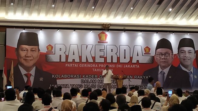 Dukung Riza Patria Jadi Cawagub DKI, Sandiaga: Gerindra Solid Enggak Nih?