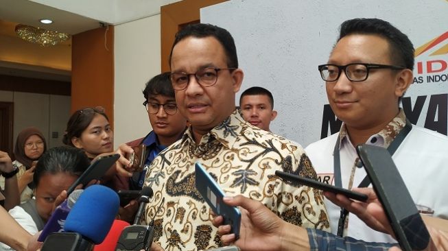 Bangun Fly Over, Anies Akui Balas Budi Buang Sampah ke TPST Bantargebang