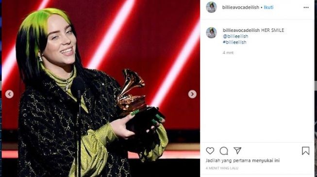 Billie Eilish boyong piala Grammy Awards 2020. (Instagram/@billieavocadeilish)