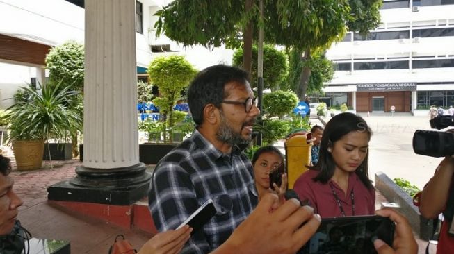 Haris Azhar Sebut Jaksa Zaman HM Prasetyo Korupsi Aset Milik Darmawan Lee