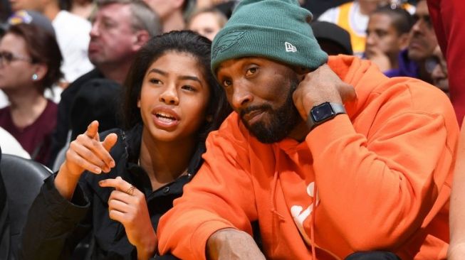 Kobe Bryant bersama putrinya Gianna Bryant (gettyimages)