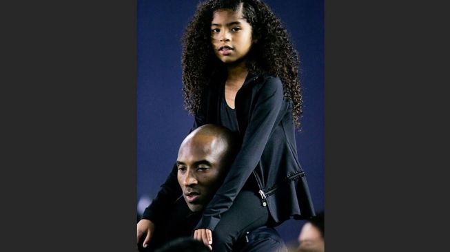 Kobe Bryant dan Putrinya Gianna Maria-Onore Bryant. [AFP]