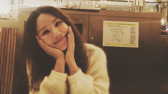 Artis Korea, Uhm Jung Hwa. (Instagram/@umaizing)