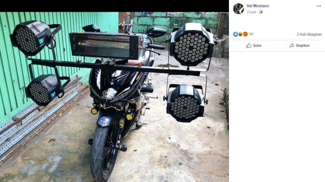 Viral lampu motor yang bikin salah fokus. (Facebook)