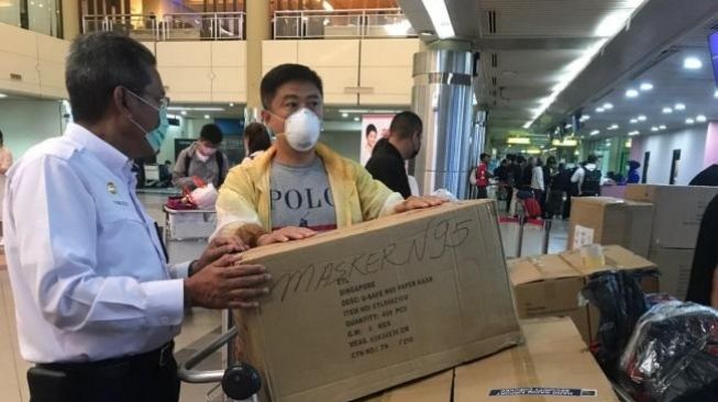 Virus Corona Masih Mengancam, Menteri Yasona Cabut Penghentian Visa China