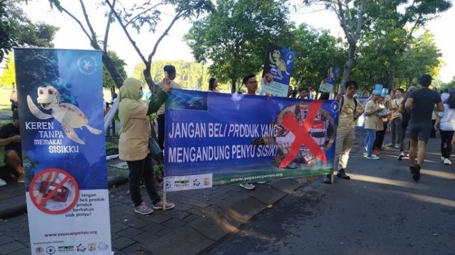 Koalisi NGO Kampanyekan “Keren Tanpa Sisik” di Bali