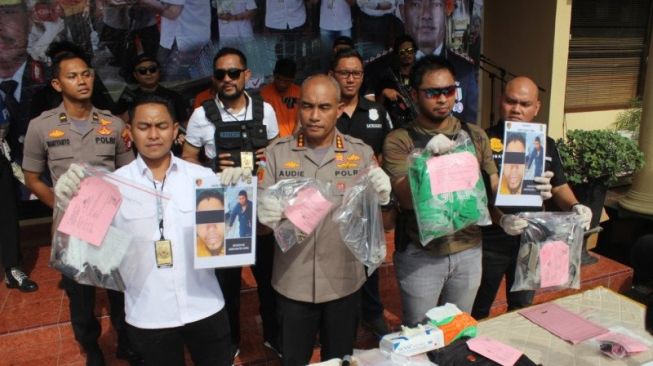 Pegang Jimat, Trio Perampok Bersenpi yang Viral di Medsos Kebal Senjata