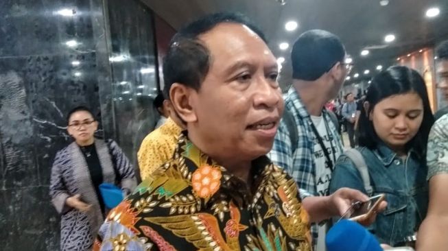 Revisi PP, Menpora Perjuangkan 10 Cabor Ikut PON 2020