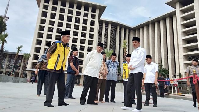 Jokowi Setuju Buat Terowongan Silaturahmi dari Masjid Istiqlal ke Katedral