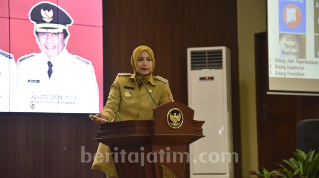 Bupati Jember Bantah Terima Jatah 'Upeti' Fee Proyek