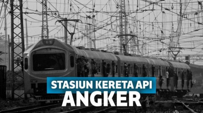 4 Stasiun Kereta Api Terangker di Indonesia dengan Kisah yang Mengerikan!