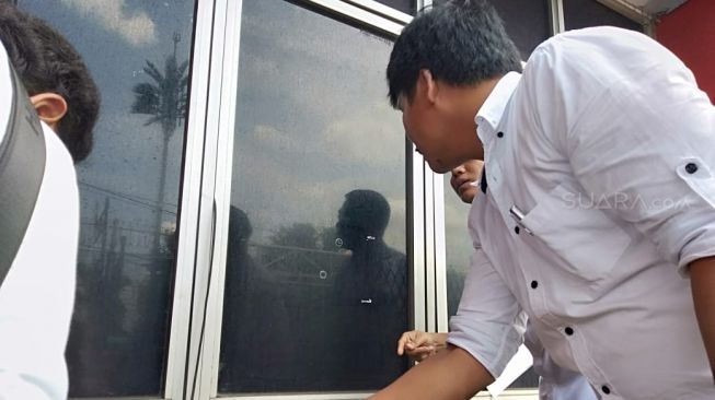 Kaca Rutan Cipinang Ditembak OTK, Kepala Rutan: Pelaku dari Jalan Raya