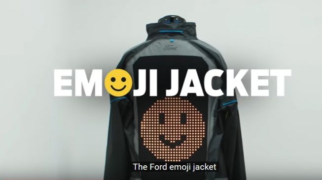 Ford emoji jacket yang dioperasikan secara nirkabel [screenshot YouTube Ford Europe].