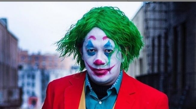 Andre Taulany saat berdandan ala Joker [Instagram/@andreastaulany]