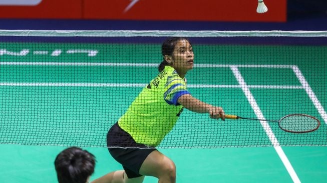 Pebulutangkis tunggal putri Indonesia, Gregoria Mariska Tunjung, takluk dari wakil Jepang, Akane Yamaguchi, dalam perempat final BATC 2020, Jumat (14/2). Indonesia untuk sementara tertinggal 0-1 dari Jepang. [Humas PBSI]