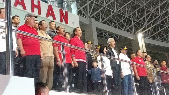 Malam Minggu, Presiden Jokowi Ajak Jan Ethes Resmikan Stadion Manahan Solo