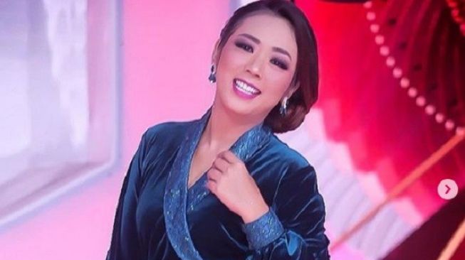 Soimah Pakai Jimat Demi Populer?