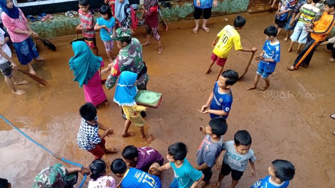 Longsor Padalarang Terjang SDN 2 Gunung Bentang, Siswa Libur