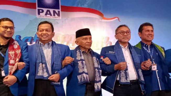 Menakar Nasib Amien Rais di PAN Usai Zulhas Terpilih Kembali Jadi Ketum